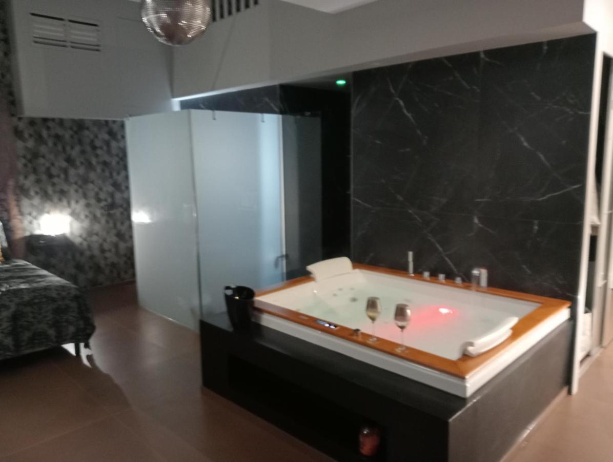 בארי Suite Luxurya מראה חיצוני תמונה